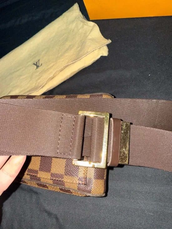 Louis Vuitton Damier Ebene Brown Crossbody Bag / Geronimos bum bag - Picture 5 of 7